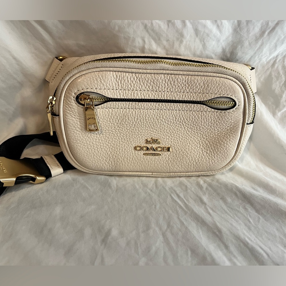 Coach CI479 Mini Belt Bag